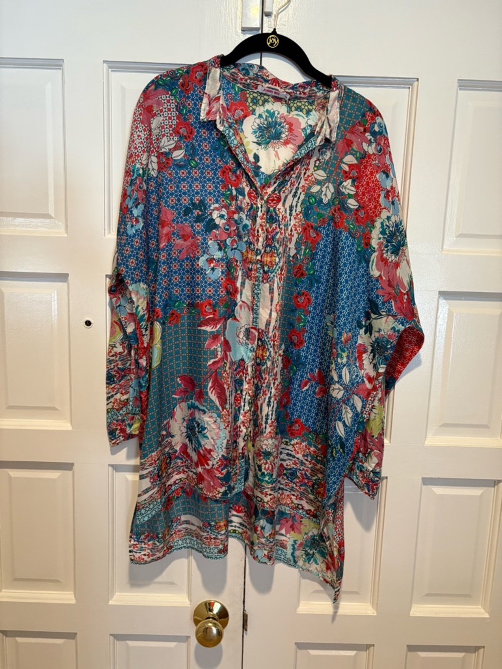 Floral Boho Tunic Top in Teal & Coral by Johnny was never worn. Silk